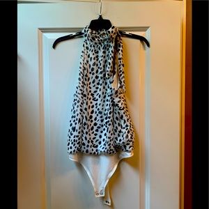 Express sleeveless bodysuit